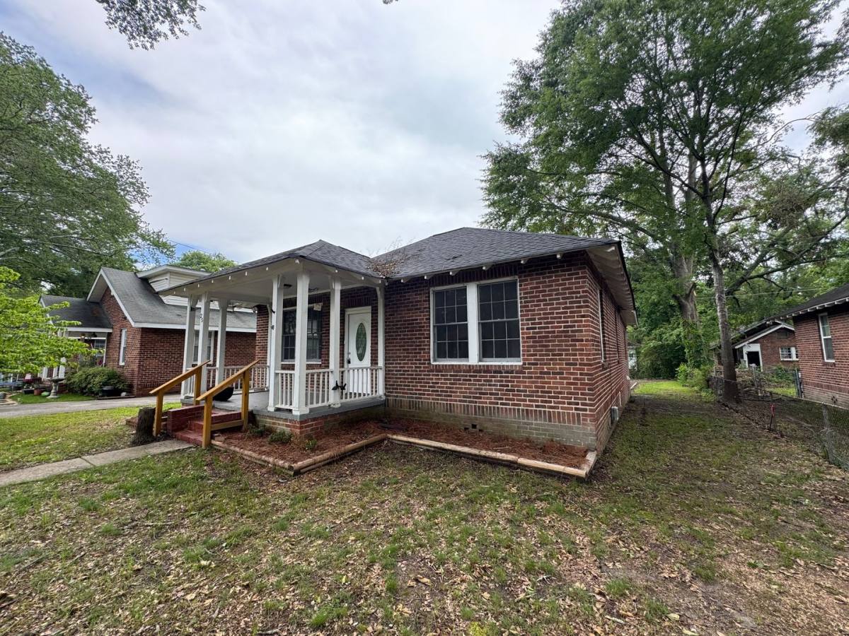 House for rent at 25 Elmwood St NE, Rome, GA 30161