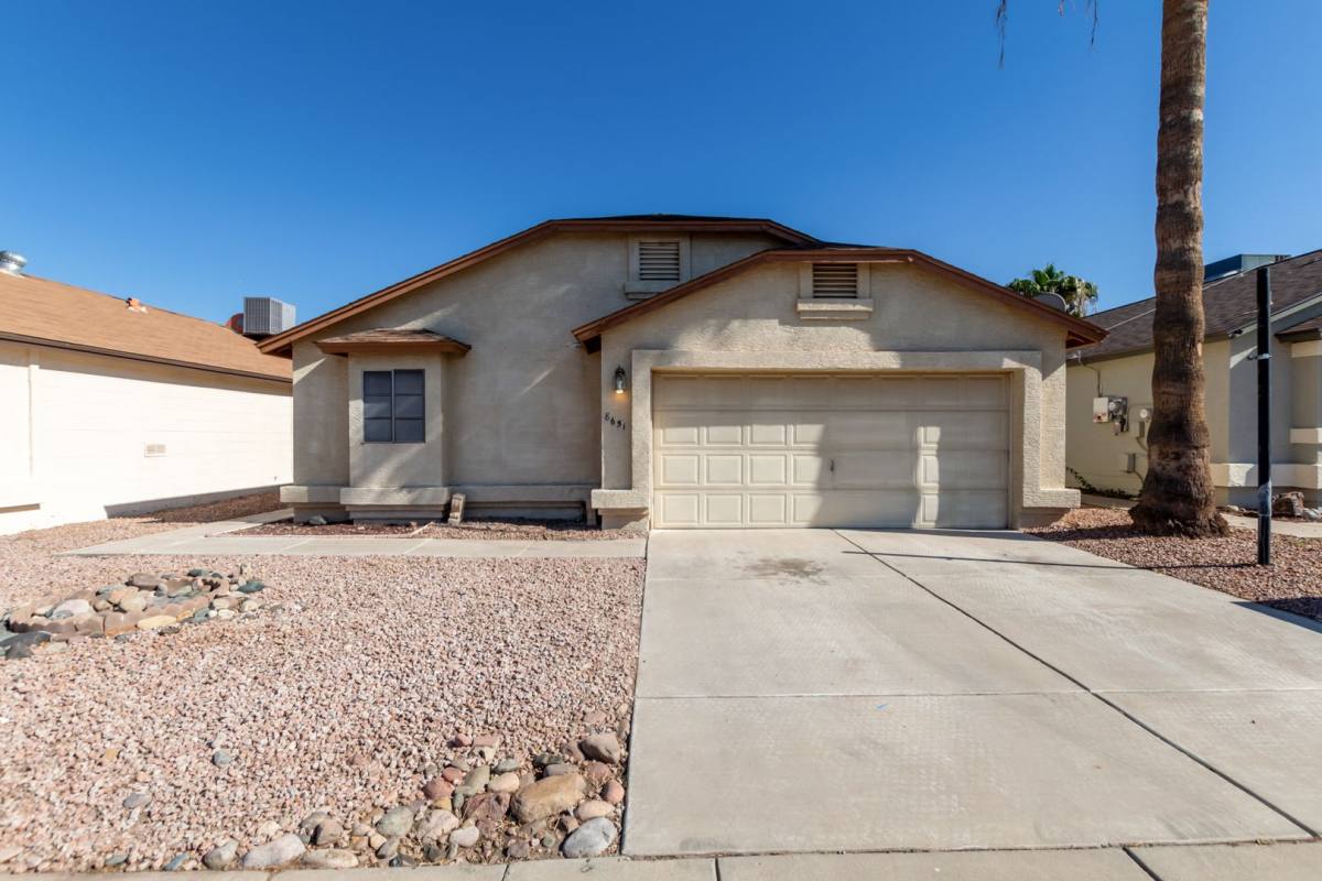 House for rent at 8651 N 107th Dr, Peoria, AZ 85345