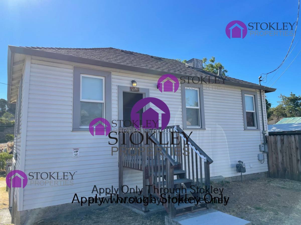 House for rent at 1060 Santa Fe Ave, Martinez, CA 94553