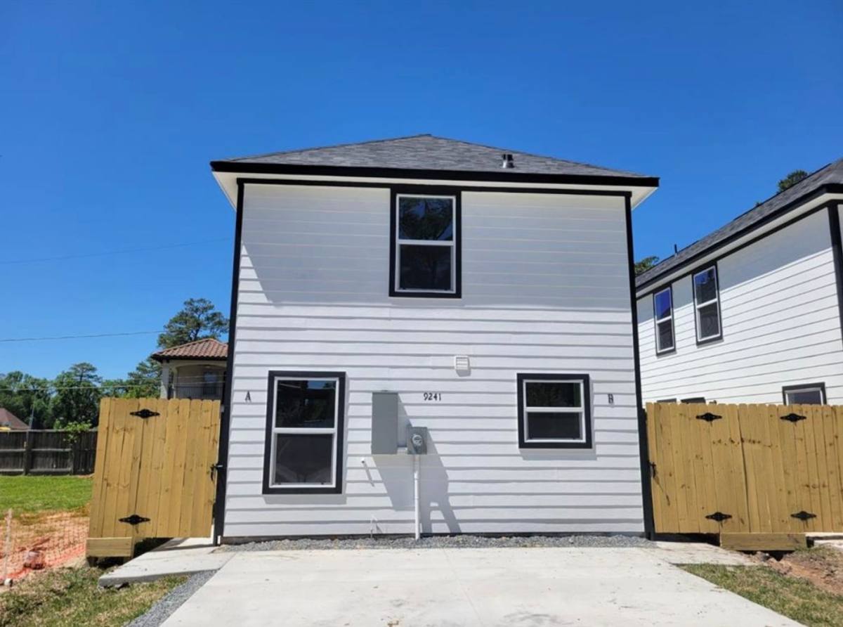 House for rent at 9241 Seeker St, Houston, TX 77028