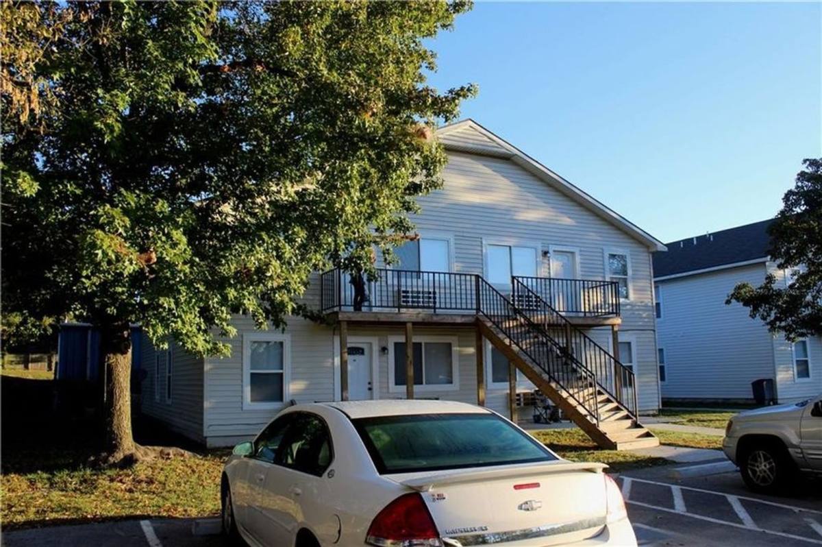 Apartment for rent at 6100 Wilkerson St, Fayetteville, AR 72704