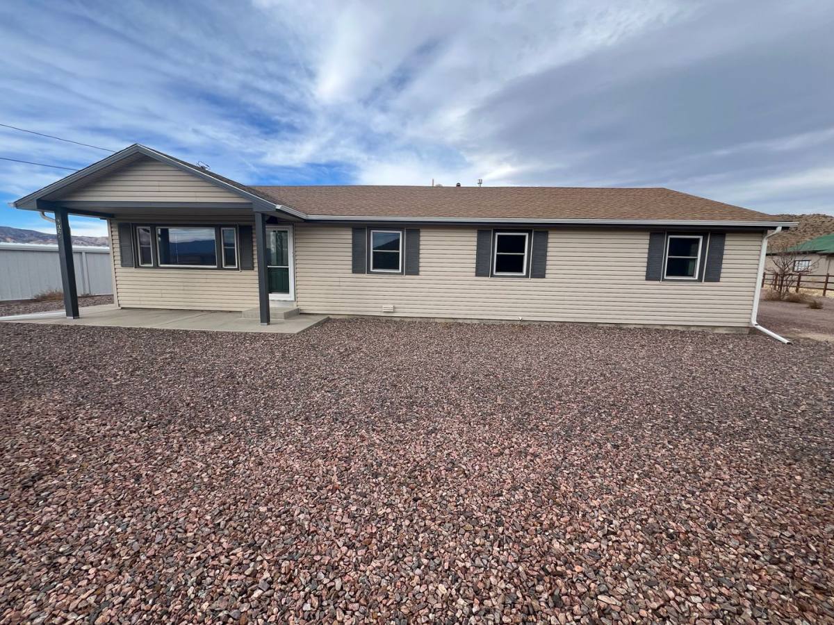 House for rent at 3355 US-50, Canon City, CO 81212