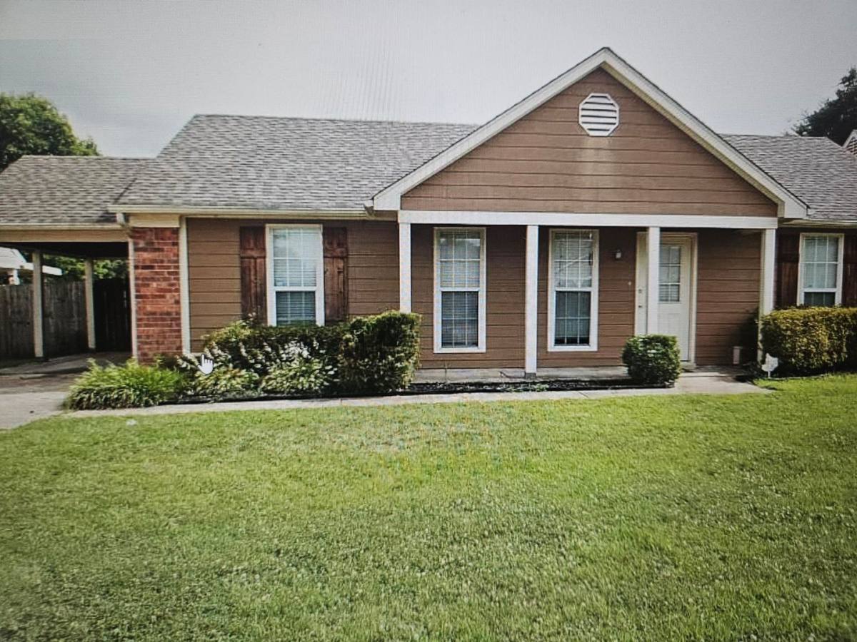 House for rent at 10137 Oak Run Dr S, Olive Branch, MS 38654