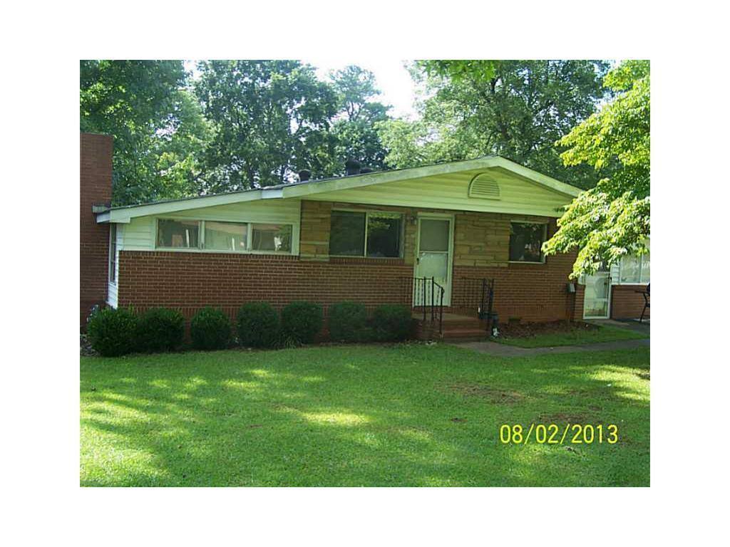 Apartment for rent at 3617 Lakeshore Dr, Smyrna, GA 30082