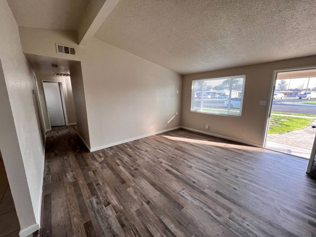 House for rent at 1536 Thornton St, Hanford, CA 93230