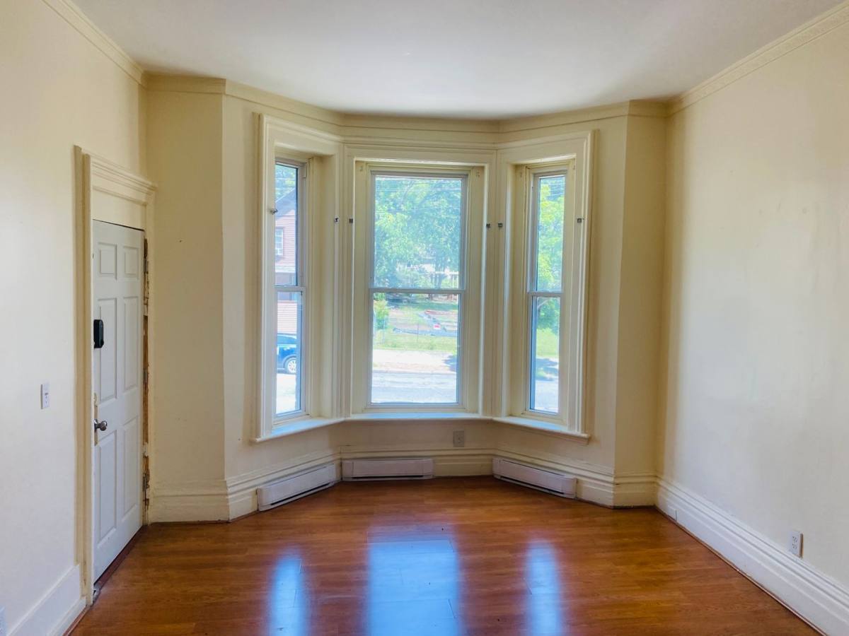 Apartment for rent at 362 Clinton Ave, Albany, NY 12206