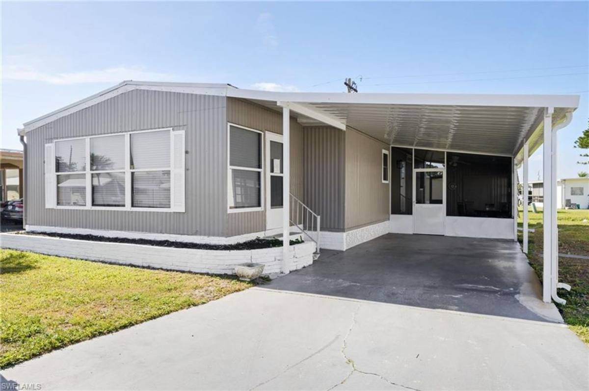 House for rent at 3512 Celestial Way, North Fort Myers, FL 33903
