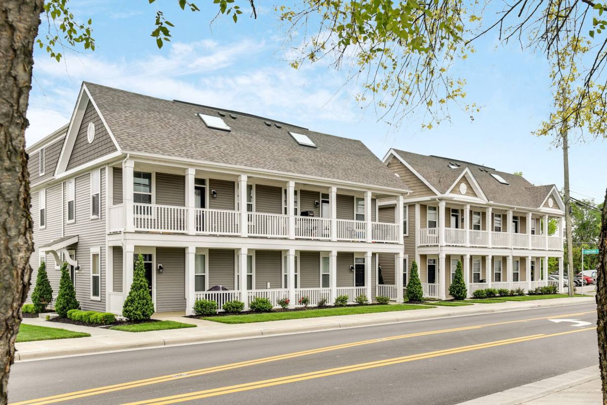 Apartment for rent at 1648 Kenny Rd, Columbus, OH 43212
