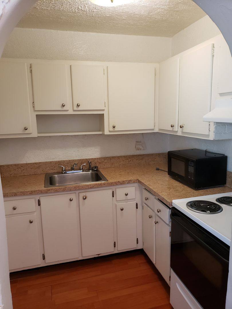 Apartment for rent at 2037 SE 3rd St, Deerfield Beach, FL 33441
