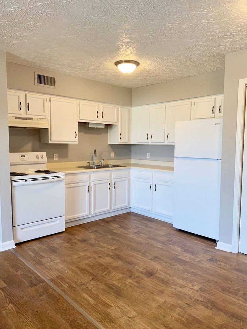 Apartment for rent at 200 Hubbard Rd, Winchester, KY 40391