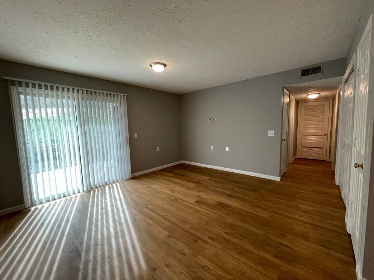 Apartment for rent at 200 Hubbard Rd, Winchester, KY 40391
