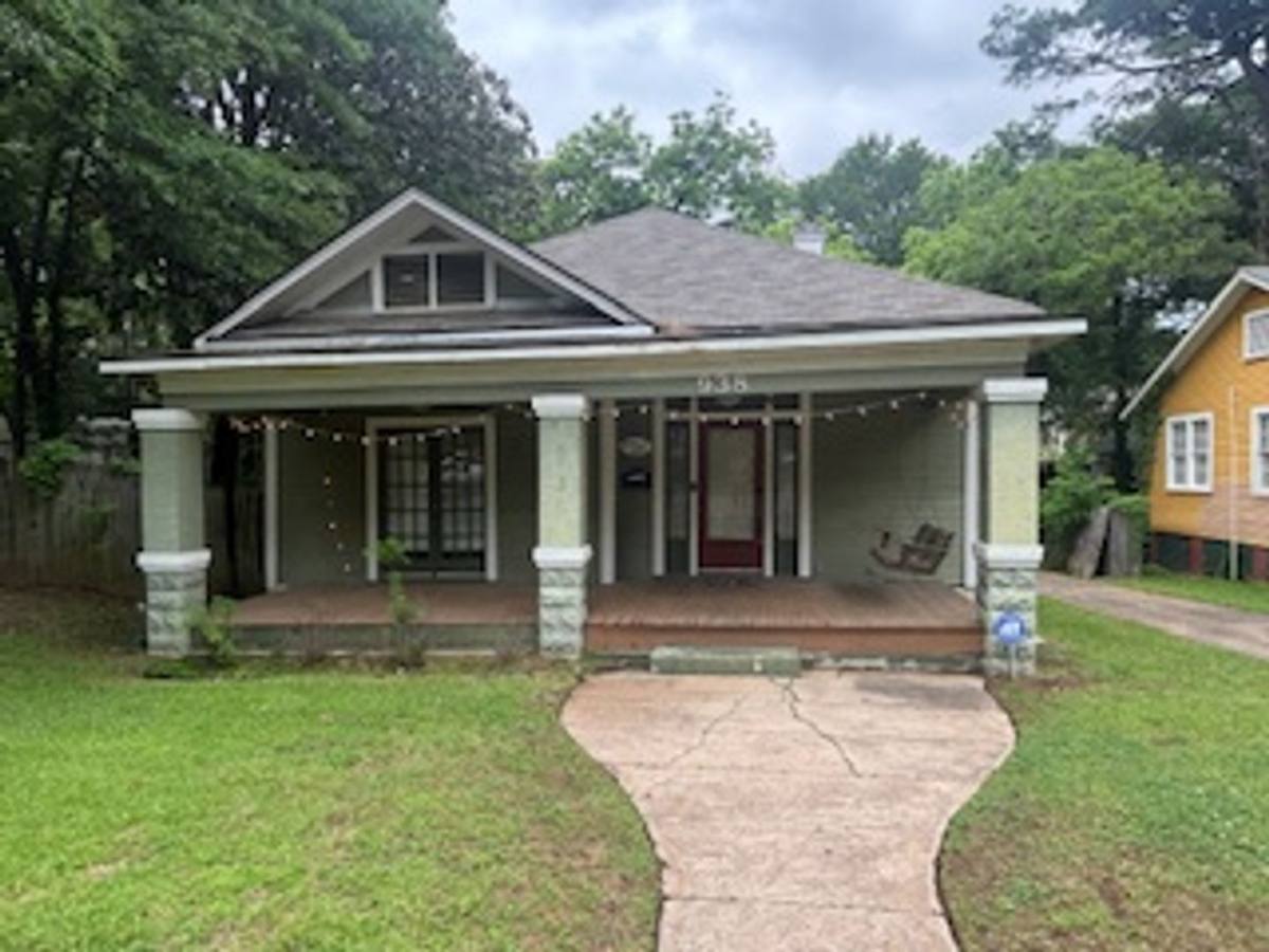House for rent at 938 Blvd St, Shreveport, LA 71104