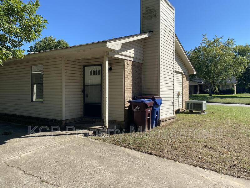 House for rent at 8619 S 32nd Terrace, Fort Smith, AR 72908