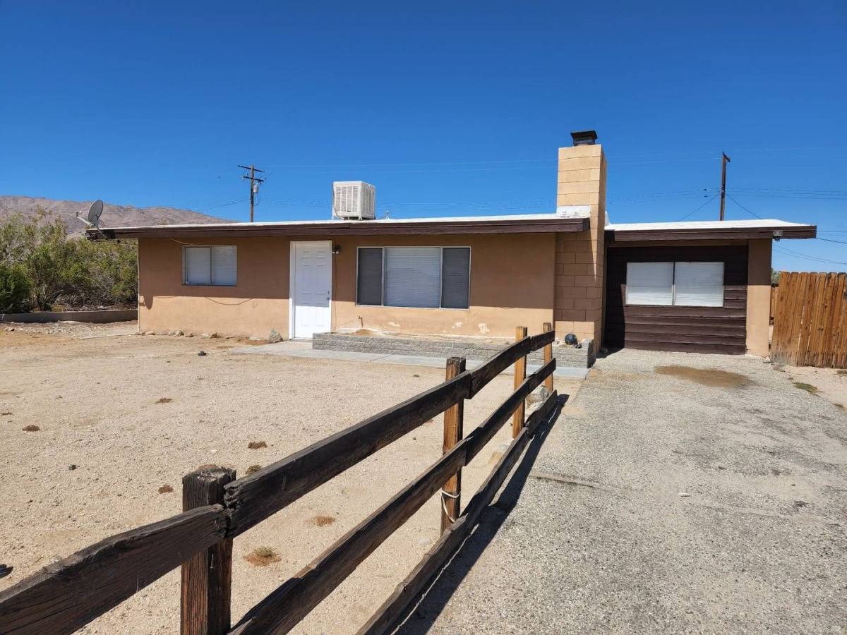 House for rent at 6646 Sahara Ave, Twentynine Palms, CA 92277