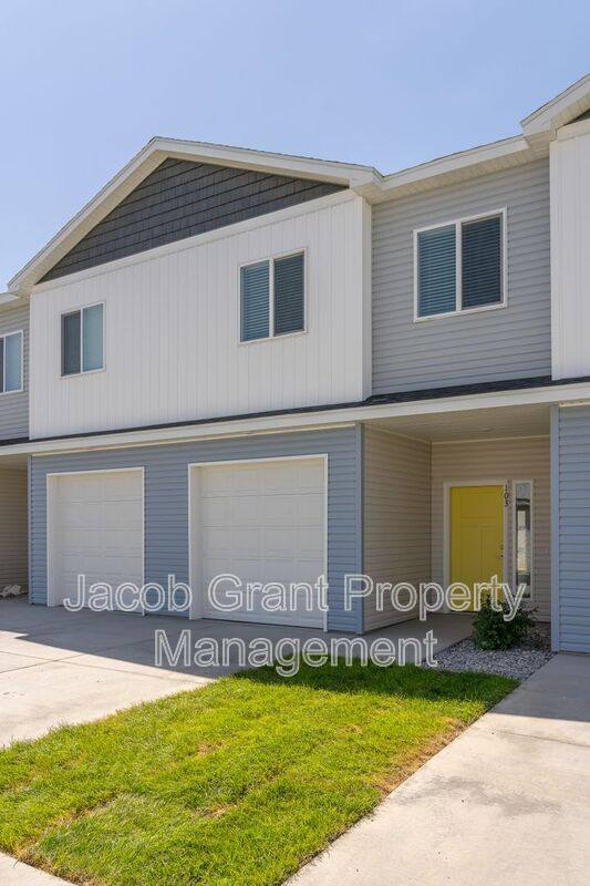 Townhouse for rent at 1801 Jennie Lee Dr #102, Idaho Falls, ID 83404