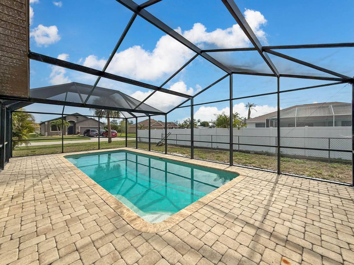 House for rent at 1203 SE 22nd Ave, Cape Coral, FL 33990