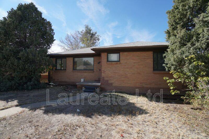 House for rent at 2397 Jamaica St, Aurora, CO 80010