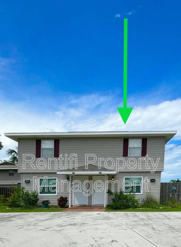 Townhouse for rent at 17325 Whitewater Court, Fort Myers Beach, FL 33931