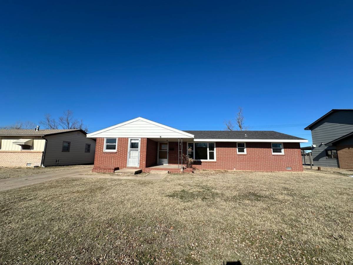 House for rent at 3112 24th St, Great Bend, KS 67530