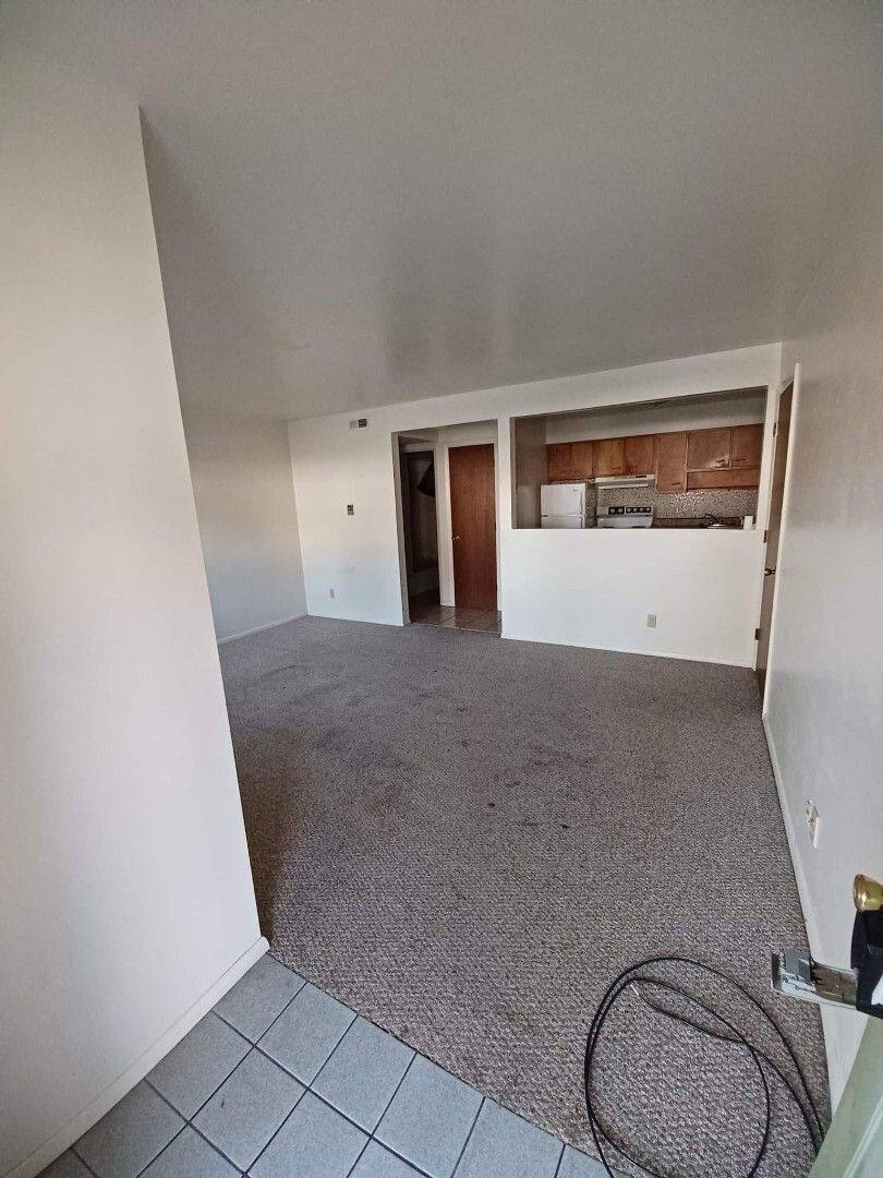 Apartment for rent at 753 Rozier St, Sainte Genevieve, MO 63670