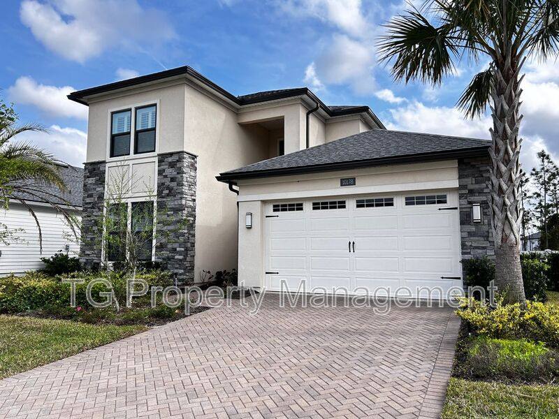 House for rent at 10178 Illumination Dr, Jacksonville, FL 32256