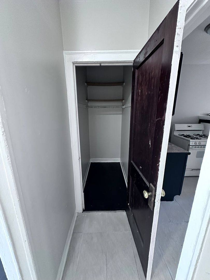 Apartment for rent at 6348 S Racine Ave, Chicago, IL 60636