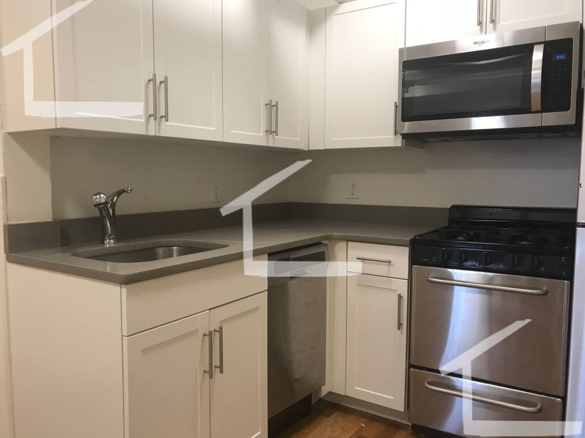 Apartment for rent at 1292 Commonwealth Ave #8, Allston, MA 02134