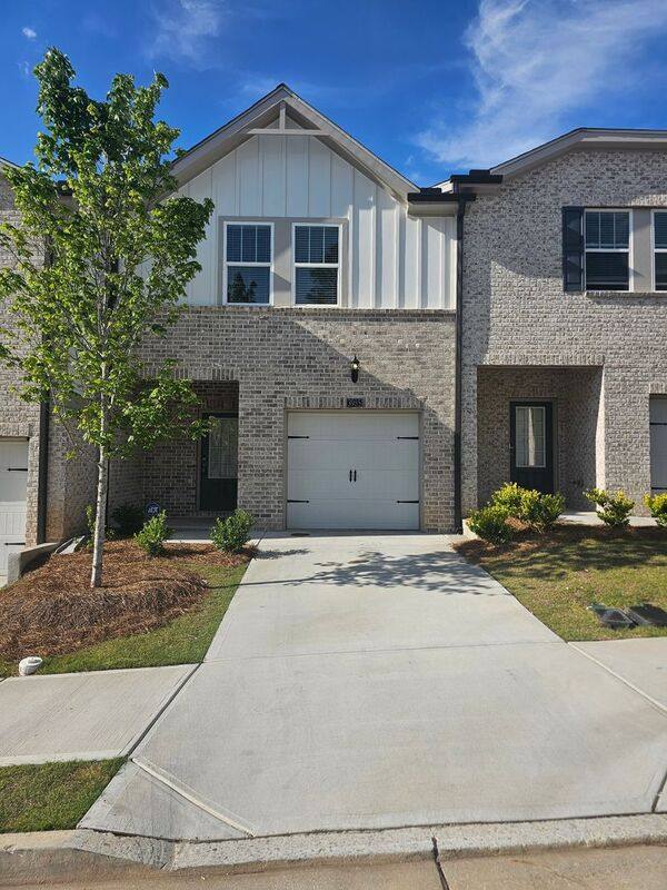 3985 Holland Grove Rd, Lawrenceville, GA 30044