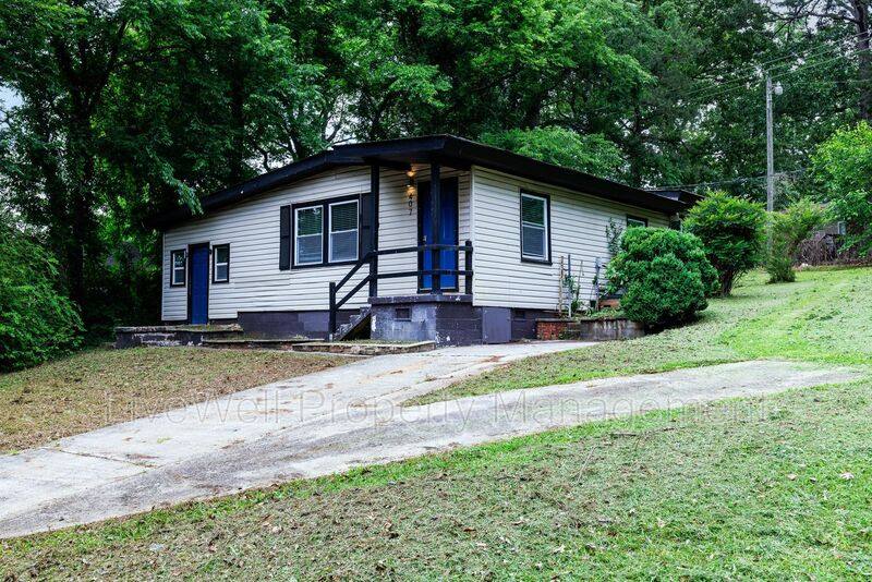 House for rent at 407 Westfield Dr, Birmingham, AL 35228
