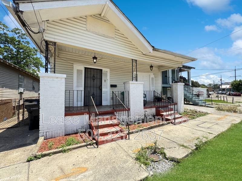 Apartment for rent at 1228 S Genois St, New Orleans, LA 70125