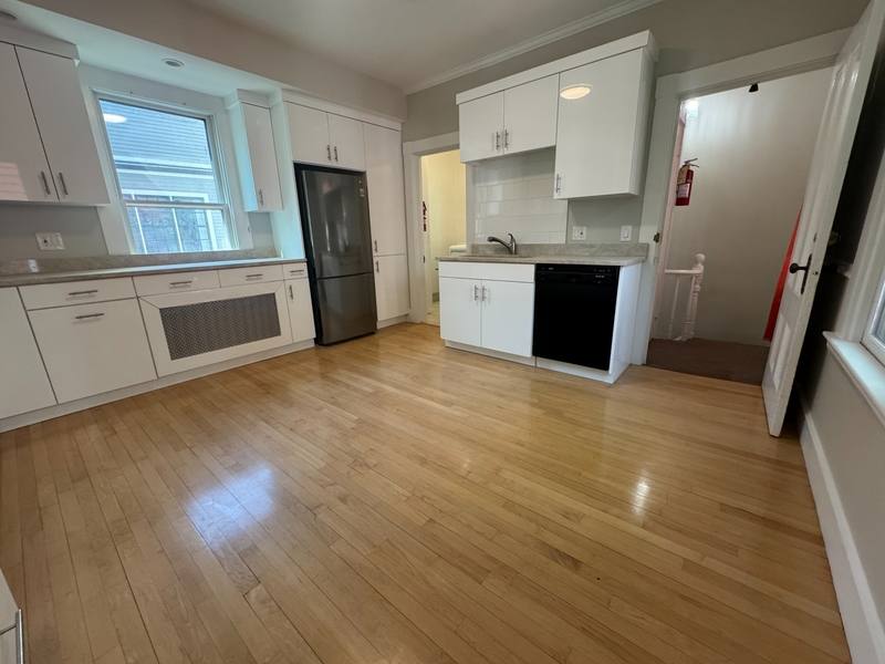 Apartment for rent at 30 Carver St #2, Cambridge, MA 02138