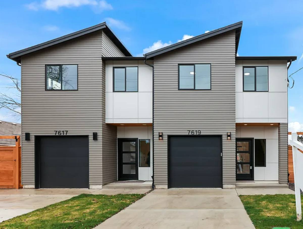 Apartment for rent at 7617 & 7619 SE Clackamas St, Portland, OR 97222