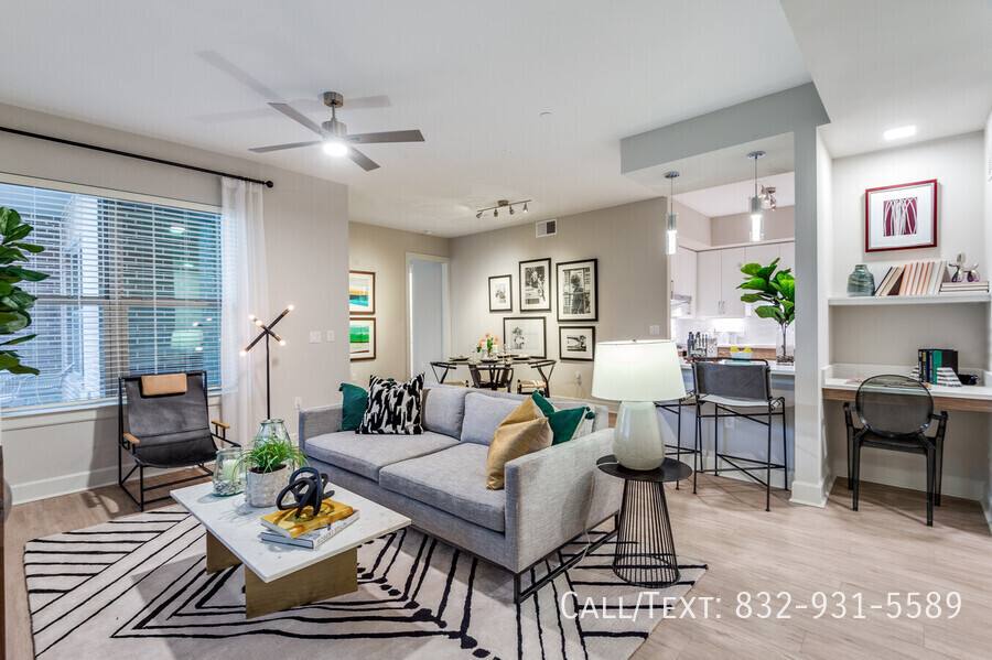 Apartment for rent at 1001 Eberhard St #MBB2, Houston, TX 77019