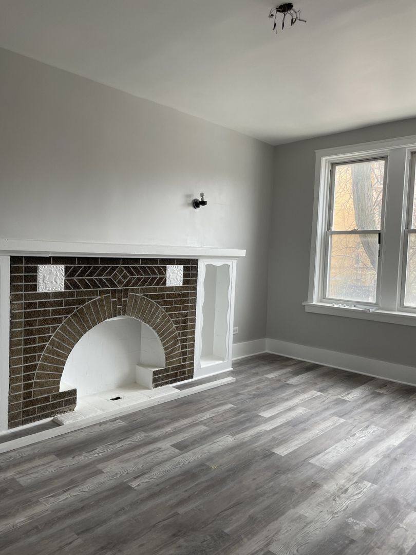 Apartment for rent at 5520 W N, Chicago, IL 60639