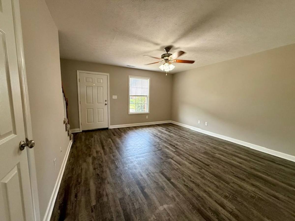 Apartment for rent at 1309 Sun Way, Bowling Green, KY 42101