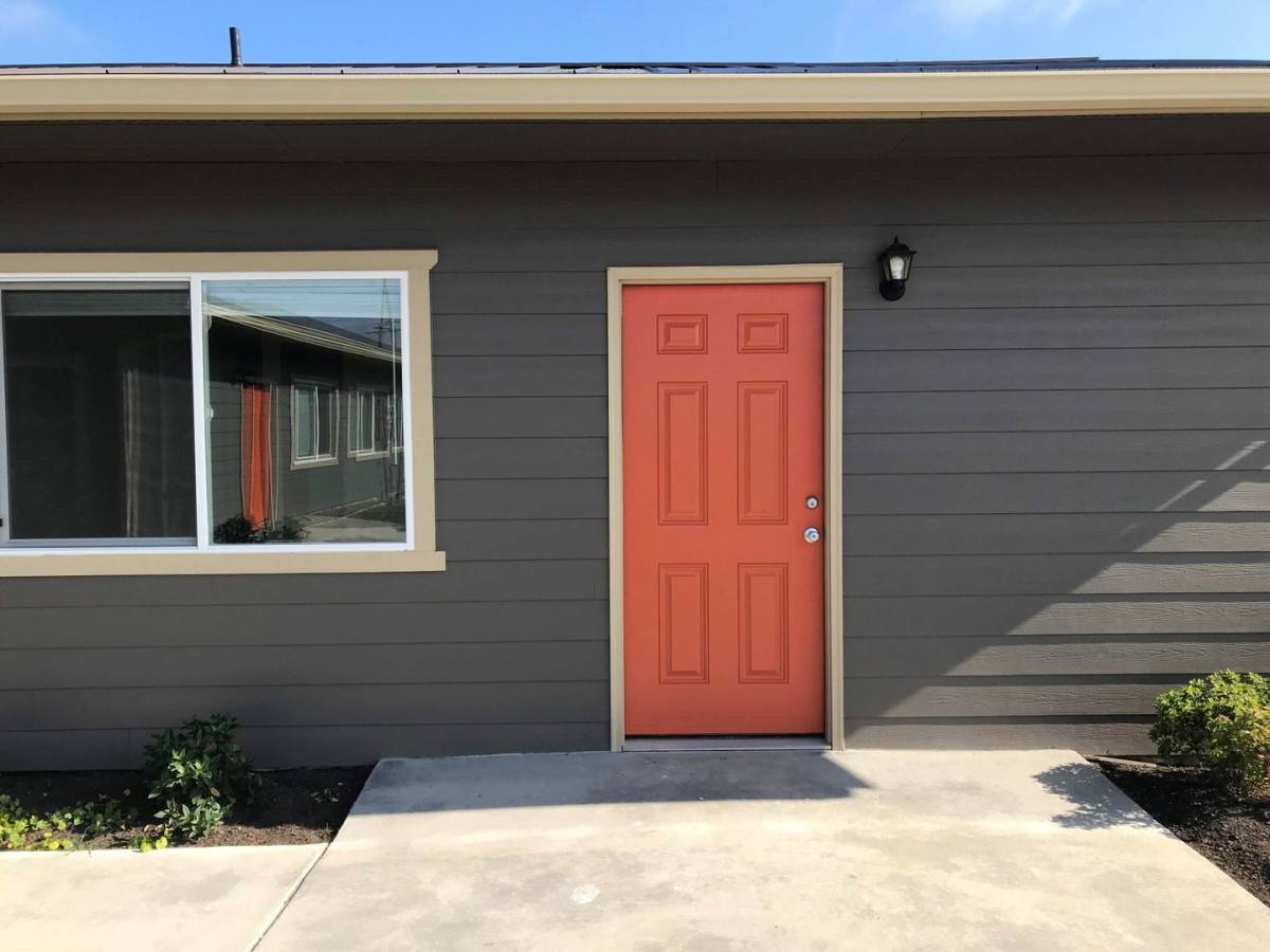 Apartment for rent at 401 Blackburn Rd, Mount Vernon, WA 98273