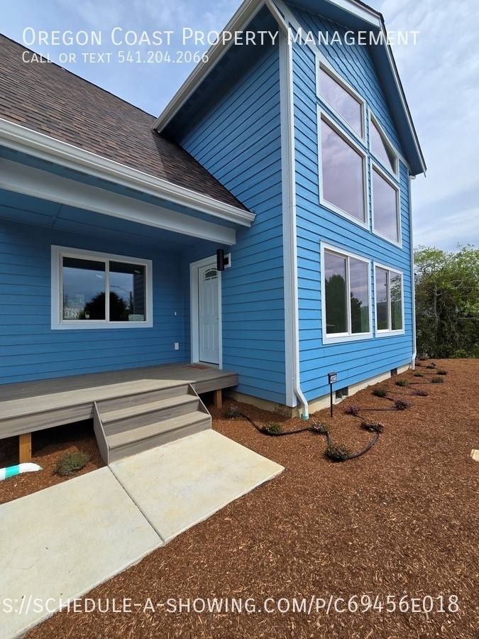 House for rent at 4822 SW 48th Court, Lincoln City, OR 97367