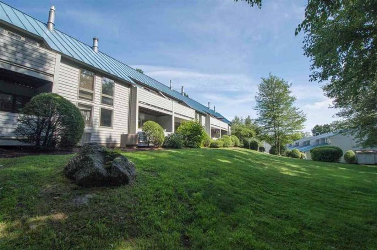 Townhouse for rent at 257 Weirs Blvd #22, Laconia, NH 03246