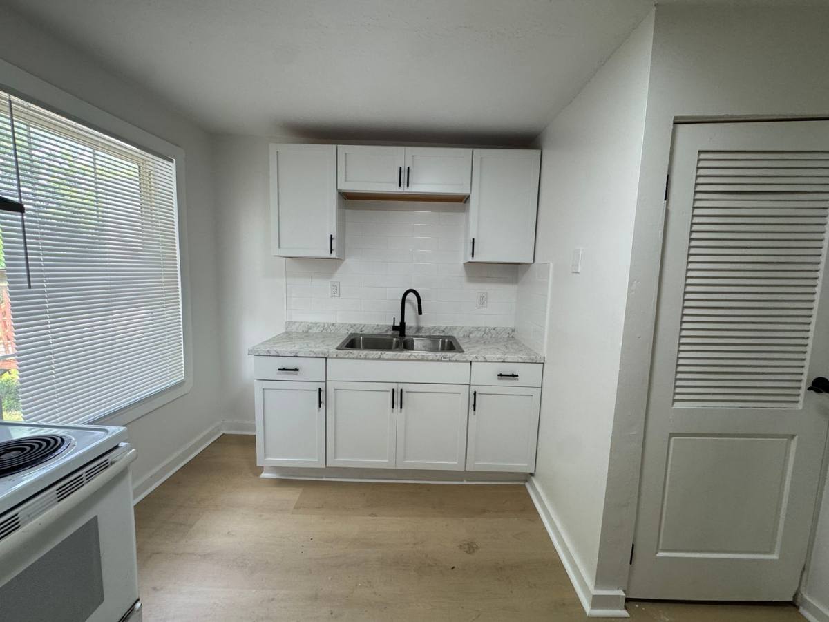 House for rent at 529 Smith St, Lexington, KY 40508