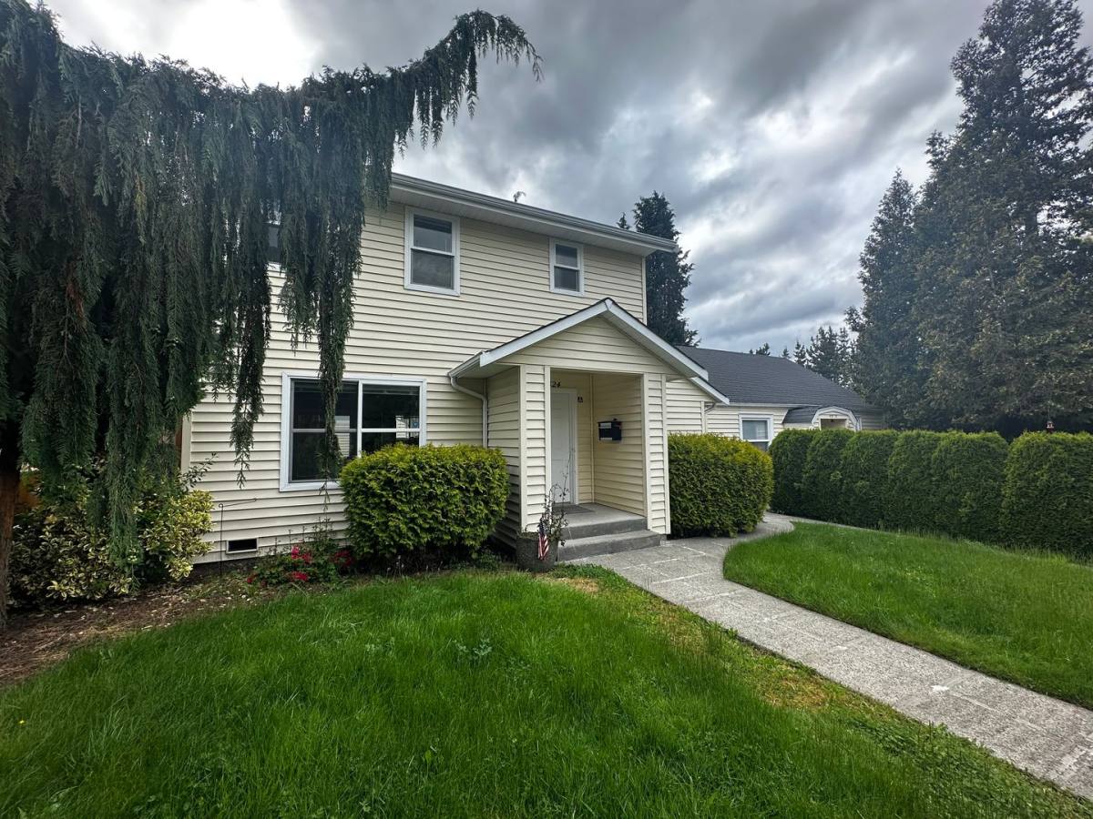 Apartment for rent at 4324 Hoyt Ave, Everett, WA 98203