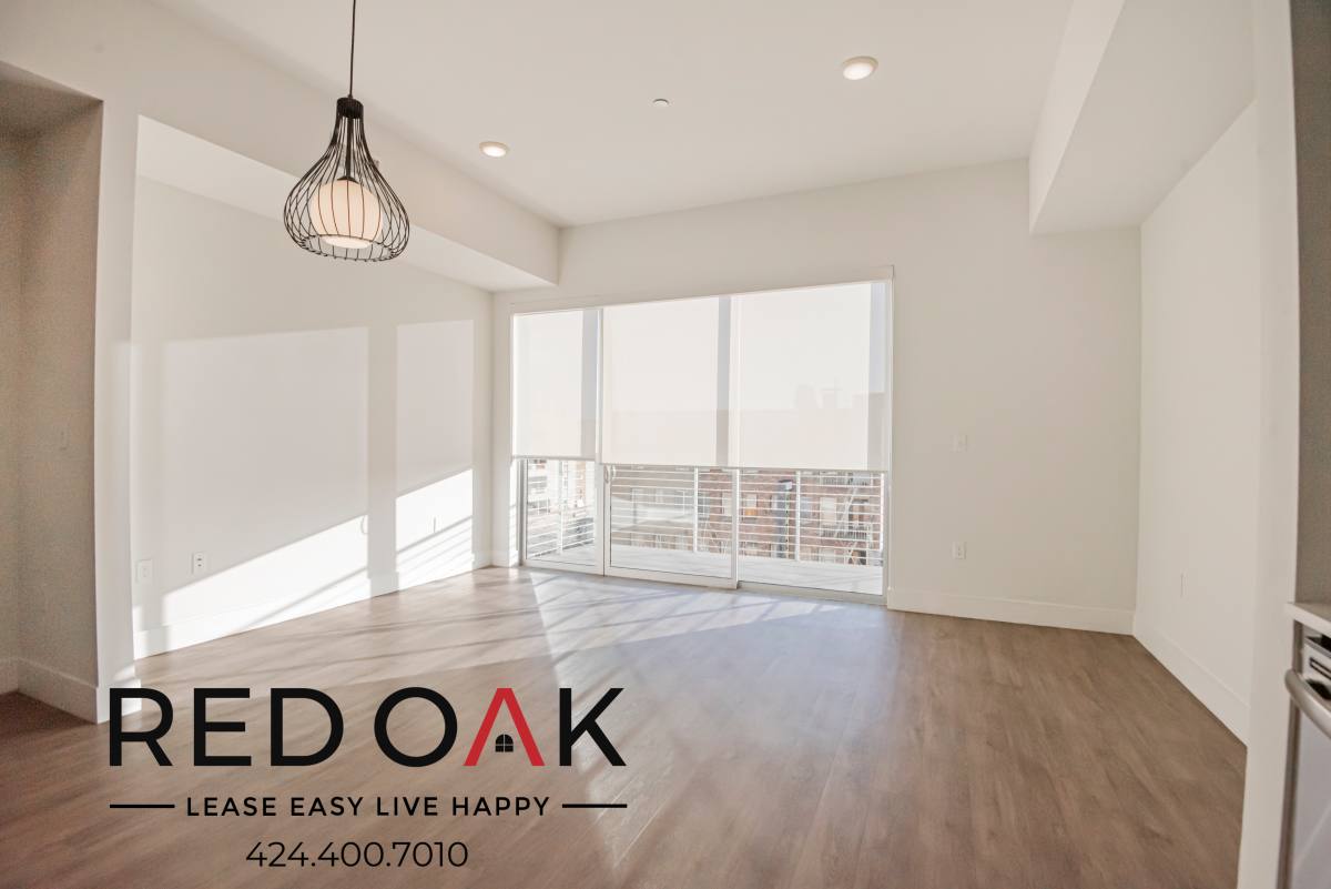 Condo for rent at 1331 W 7th St #404, Los Angeles, CA 90017