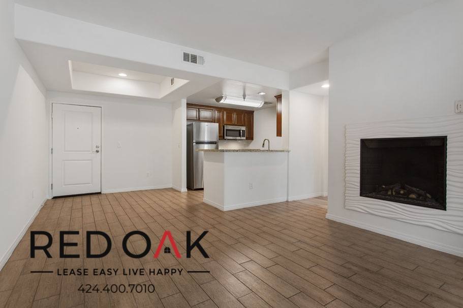 Condo for rent at 11925 Kling St #302, Valley Village, CA 91607