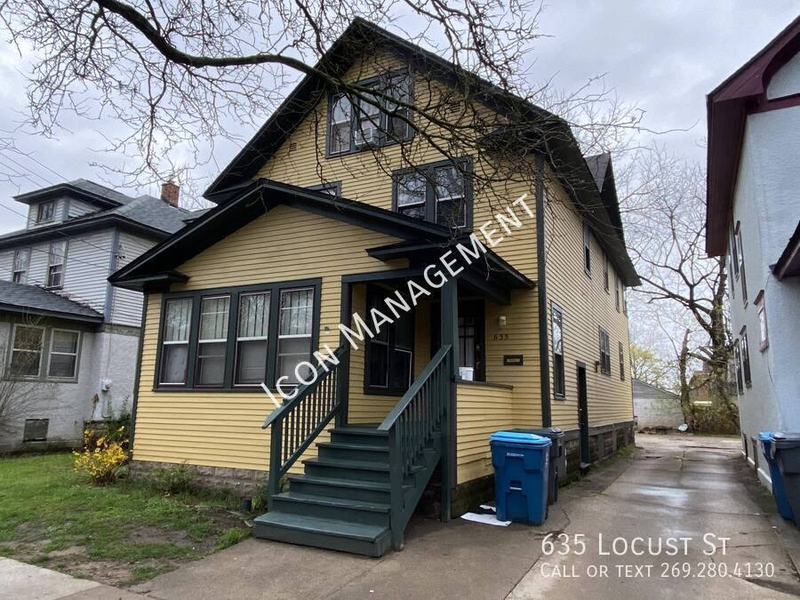 House for rent at 635 Locust St, Kalamazoo, MI 49007