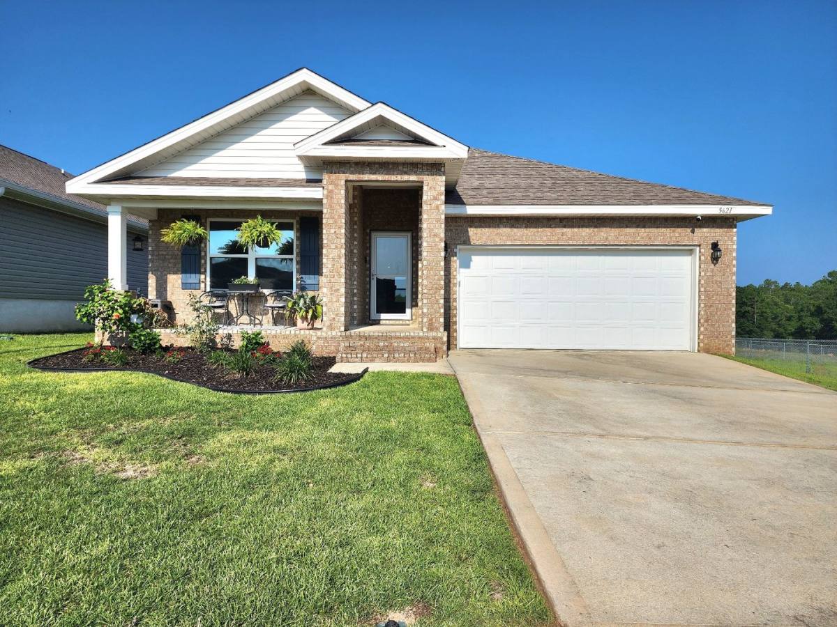 House for rent at 5621 Guinevere Lane, Milton, FL 32583
