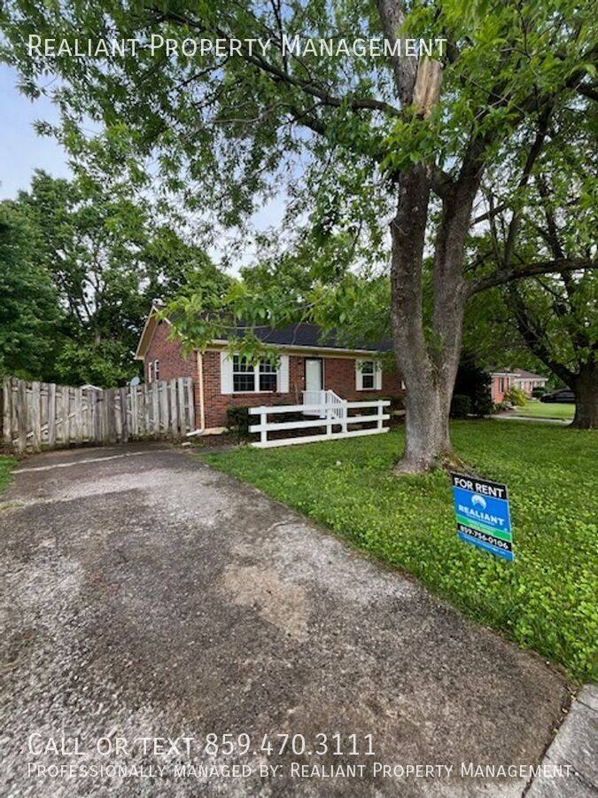 House for rent at 233 Shreveport Dr, Nicholasville, KY 40356