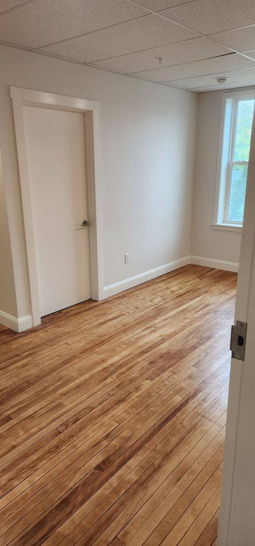 Apartment for rent at 9 Park St, Bath, ME 04530