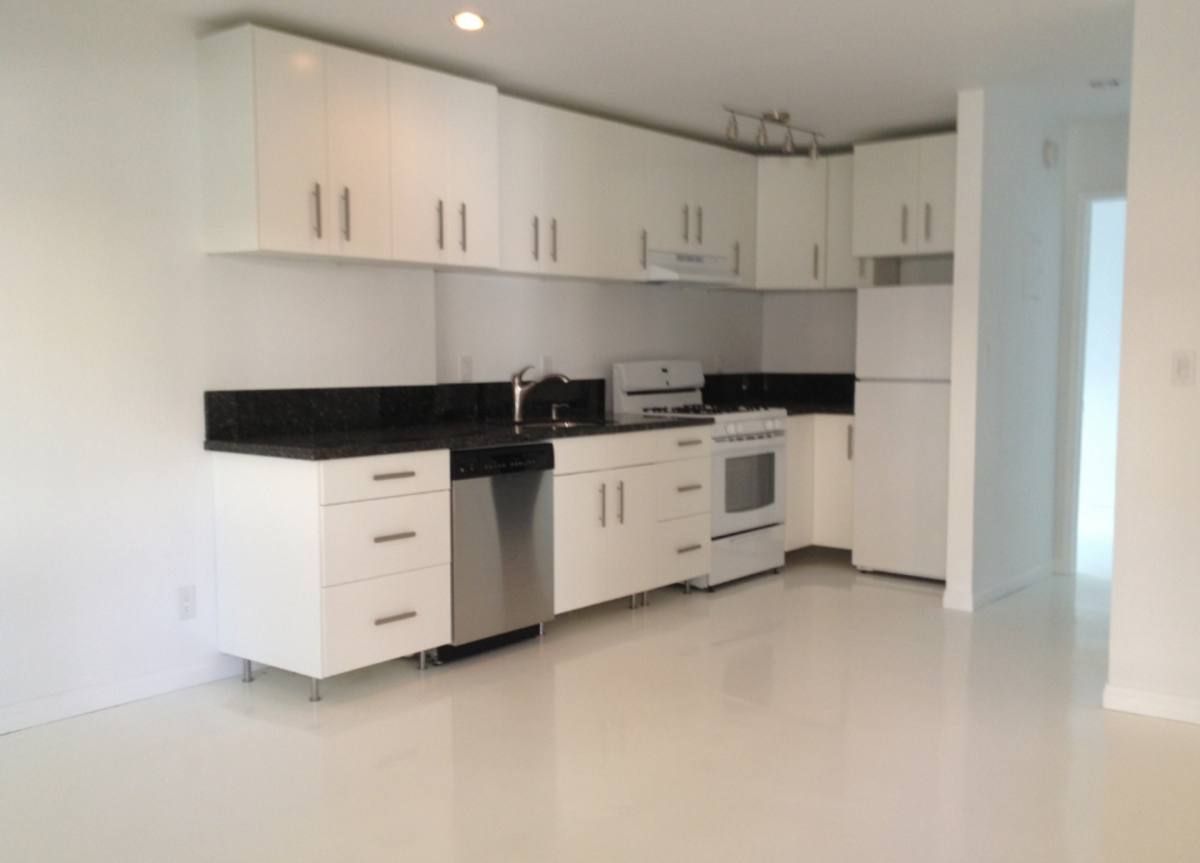 Apartment for rent at 1520 W Carson St, Torrance, CA 90501