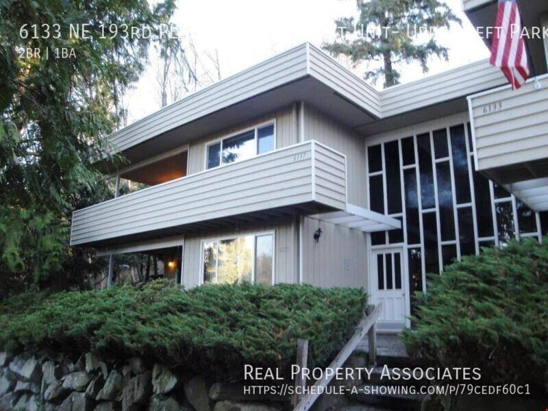 6133 NE 193rd Place #RIGHT Unit- Upper Le, Kenmore, WA 98028