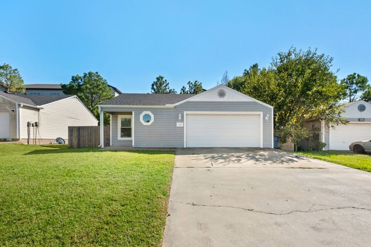 House for rent at 2910 NE 12th St, Bentonville, AR 72712