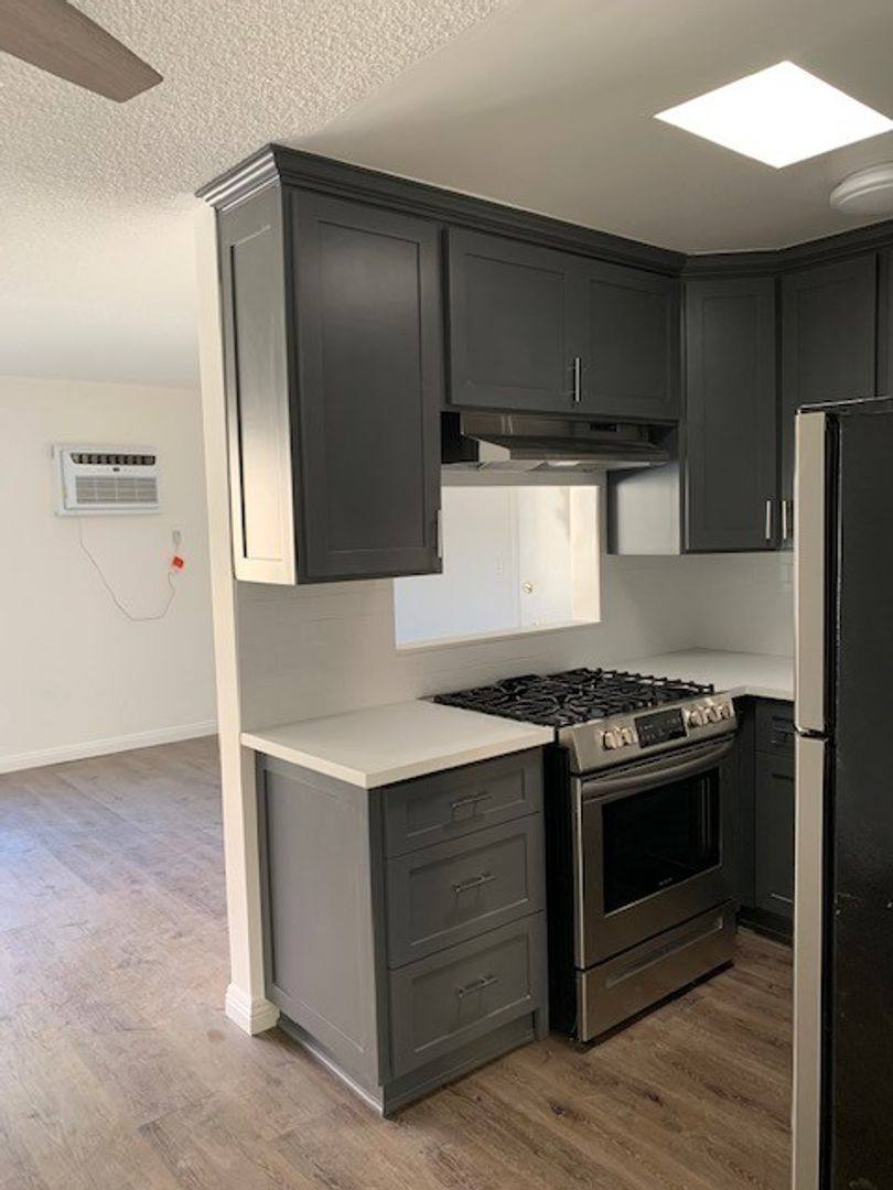 Apartment for rent at 3602 Keystone Ave, Los Angeles, CA 90034